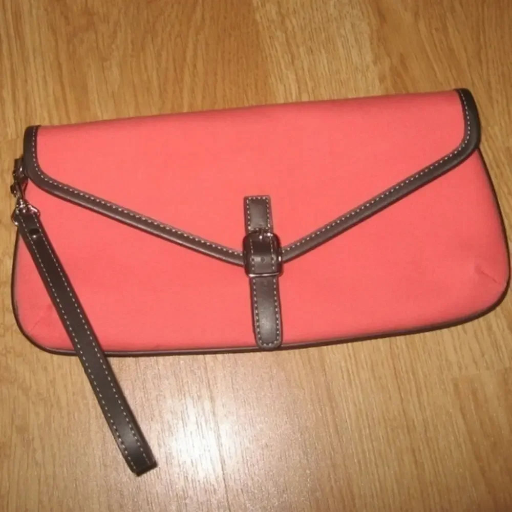 Ann Taylor LOFT Canvas Wristlet‎ Wallet Coral Color